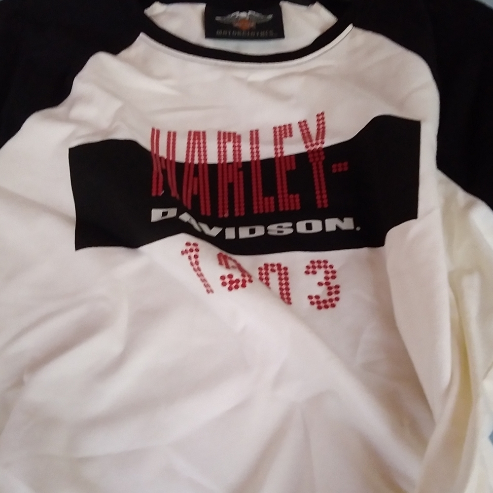 Harley Davidson 1903 Women's Staked Printed Short Sleeve T-shirt NWT - Picture 2 of 3